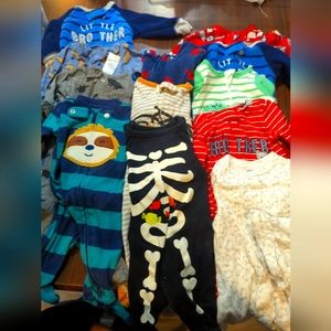 12 footed baby boy pajamas new born size